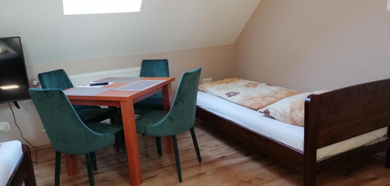 Apollo Appartement Edelény