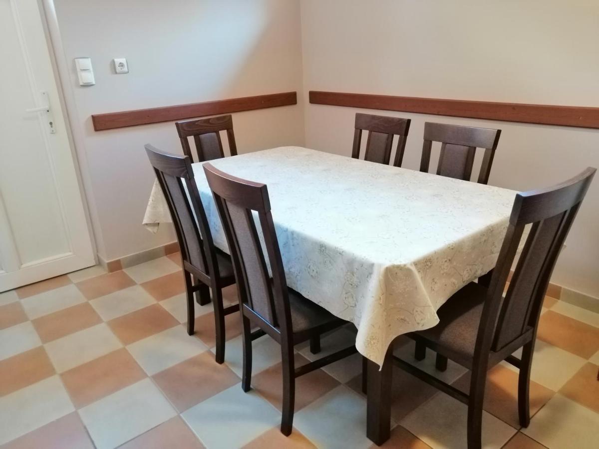 Apollo Appartement Edelény