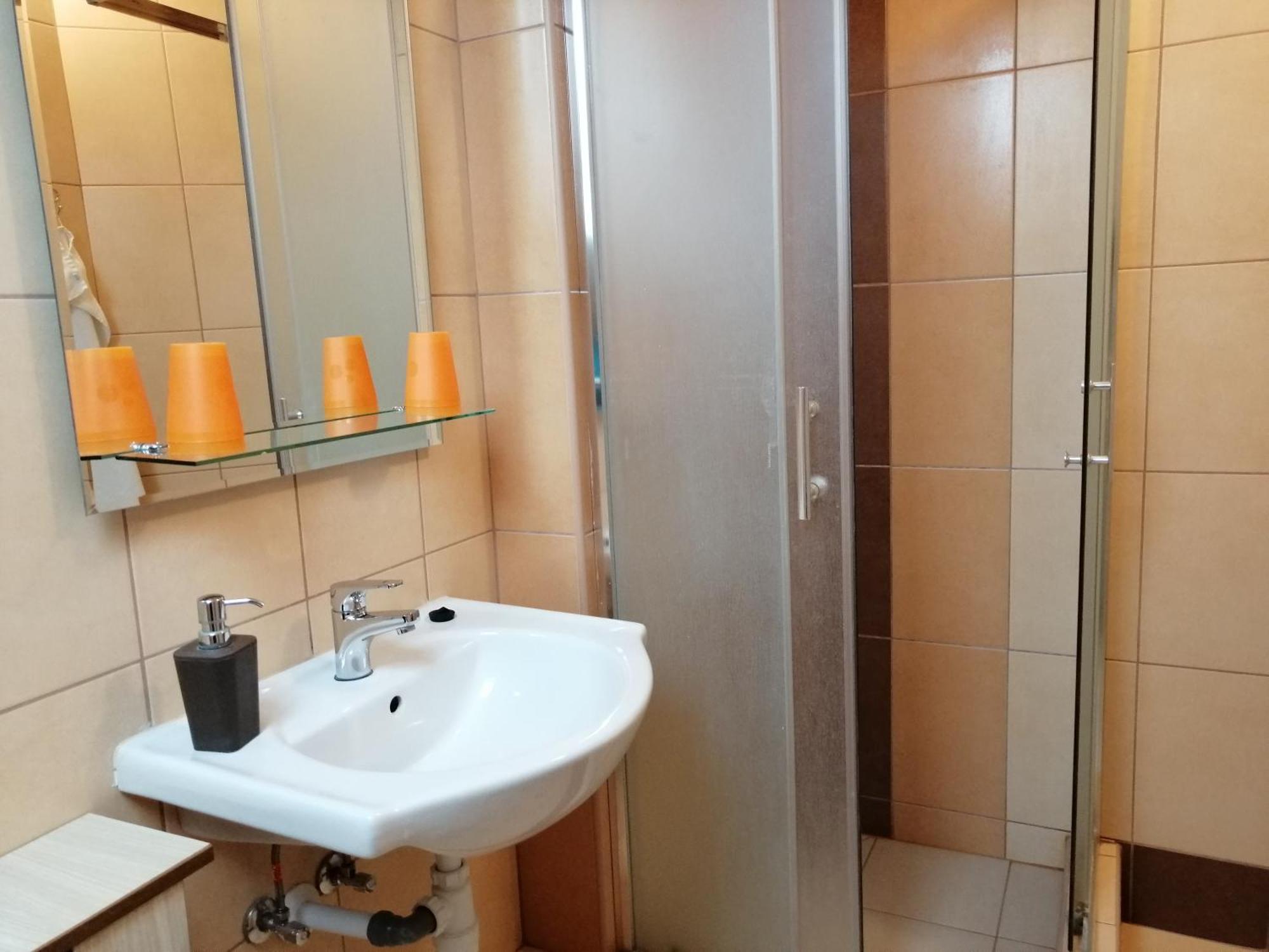 Apollo Appartement *